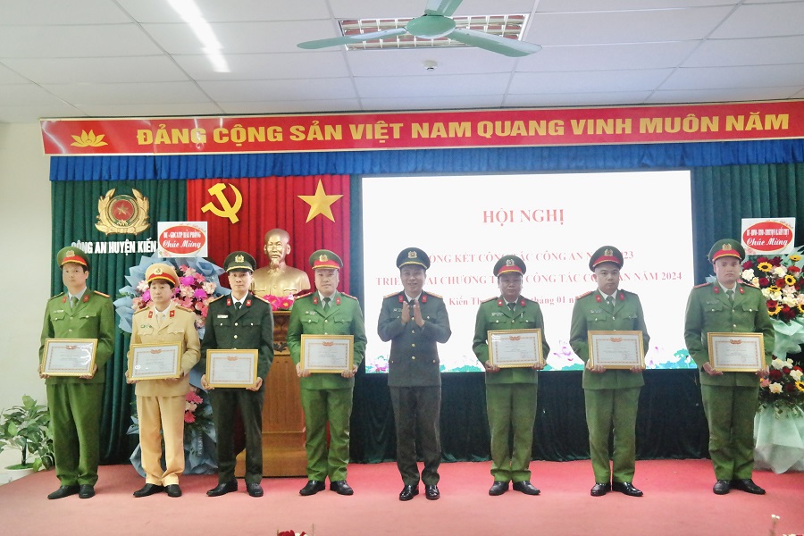 Công an huyện Kiến Thụy triển khai chương trình công tác năm 2024